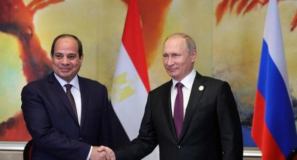 عامان على توقف السياحة الروسية.. وحظر الطيران لم يمنع الروس عن مصر