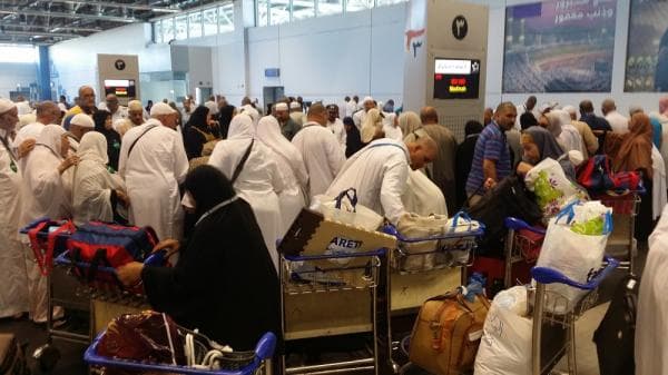 مصر للطيران: عودة 22 ألف حاج على متن 94 رحلة حتى اليوم