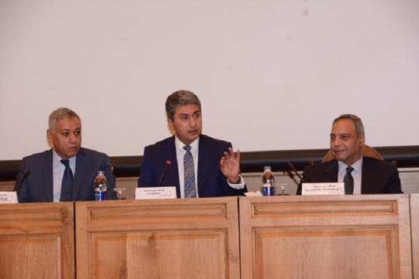 وزير الطيران: أول سبتمبر الافتتاح التجريبي لمبنى الركاب رقم (2) بمطار القاهرة