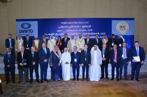 المشاط وزوراب يفتتحان الاجتماع الـ 45 للجنة الإقليمية للشرق الأوسط لمنظمة السياحة العالمية