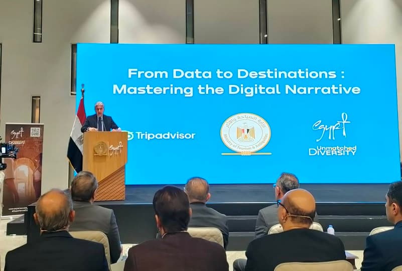 فتحي يفتتح منتدى "دور البيانات في تعزيز صياغة الصورة الذهنية للوجهات السياحية رقميا" بالتعاون TripAdvisor
