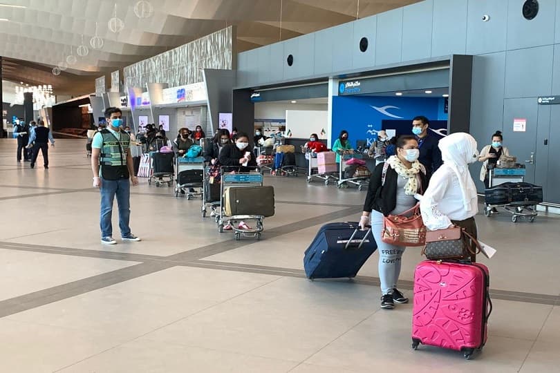 الكويت تستثني الأطقم الطبية والدبلوماسيين من قرار منع دخول البلاد لغير الكويتيين