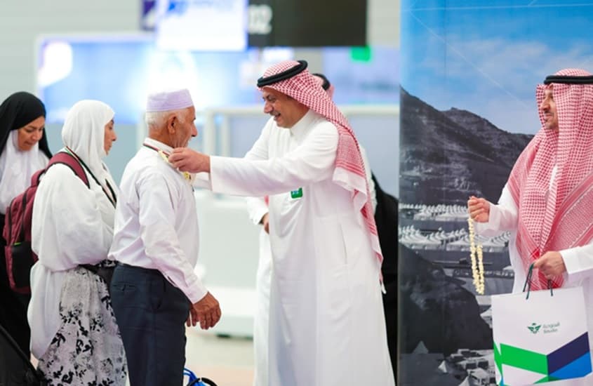 الخطوط السعودية وطيران أديل تنقلان 3900 حاج إيراني يوميا عبر مطار جدة