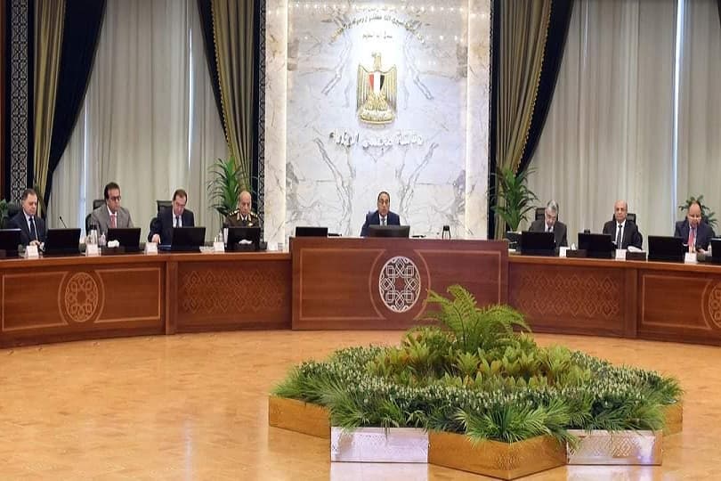 الحكومة: سفر التابوت الخشبي لمومياء رمسيس الثاني وضمه إلى معرض "رمسيس وذهب الفراعنة"