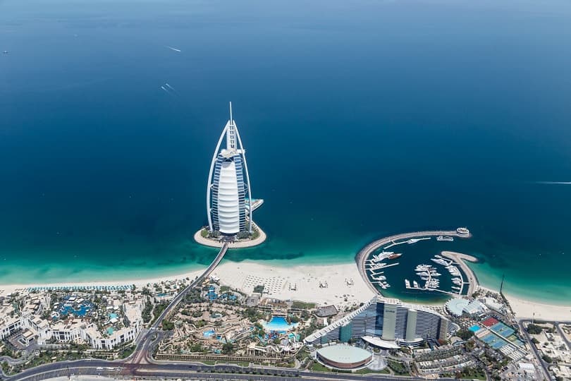 حملة "وجهات دبي" تصدر دليلها الأول للموسم السياحي الشتوي 2022