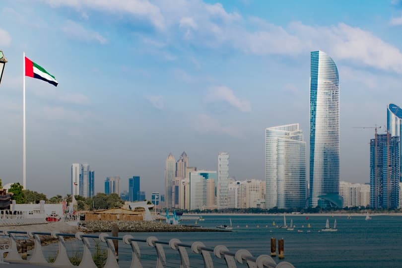 تعرف على الهيئة الاتحادية للهوية والجنسية والجمارك وأمن المنافذ الجديدة في الإمارات