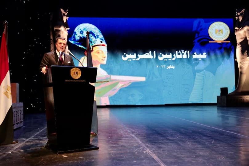 وزارة السياحة والآثار تحتفل بالعيد الـ16 للآثاريين المصريين بدار الأوبرا المصرية
