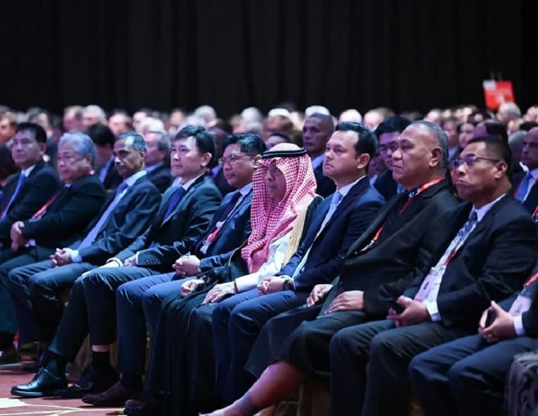 "الطيران المدني" السعودية تشارك في قمة شانغي للطيران ومعرض سنغافورة الجوي.. بالتفاصيل