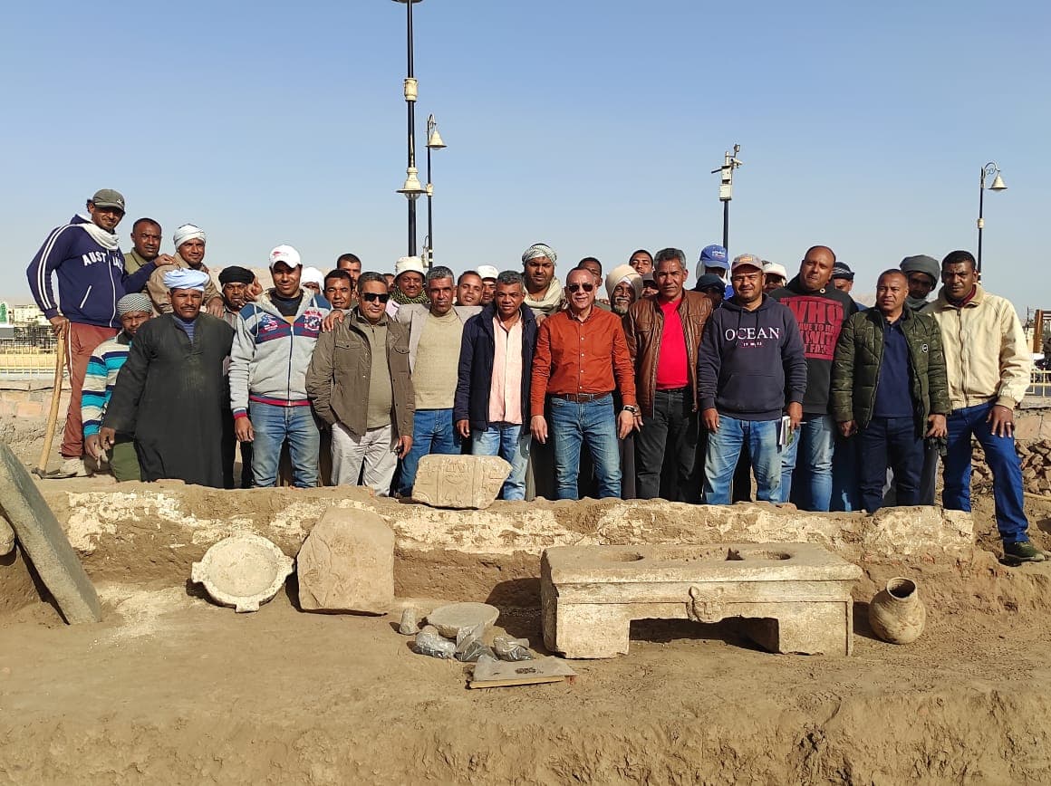 البعثة الأثرية في معبد الأقصر تعثر على آثار تعود لعصور الدولة الحديثة والروماني والبطلمي