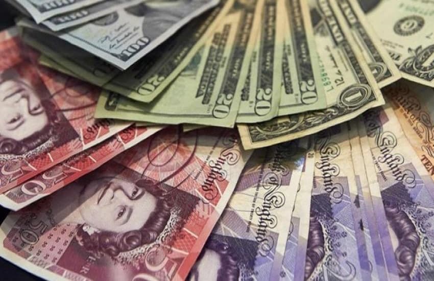 أسعار العملات أمام الجنيه المصري اليوم الأحد 14 نوفمبر 2021