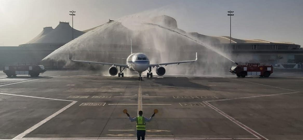 مطار شرم الشيخ يستقبل أولى رحلات الخطوط الجوية الكويتية وعلى متنها 122 راكبا