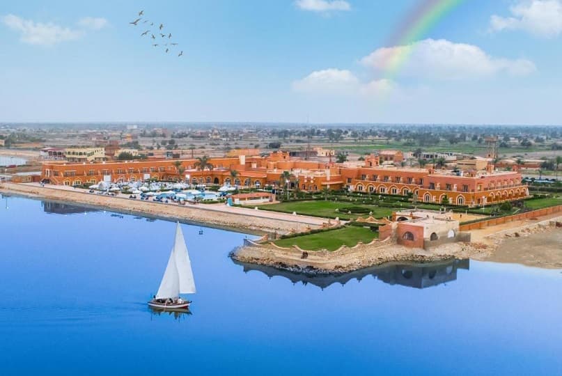 مدبولي: الفيوم تشهد نهضة سياحية وحجم طلب لمشروعات فندقية مع تحسن البيئة حول بحيرة قارون