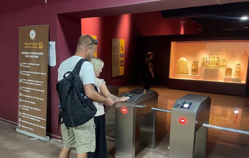 تشغيل بوابات إلكترونية في متاحف شرم الشيخ والغردقة والإسكندرية مع ماكينات حجز التذاكر
