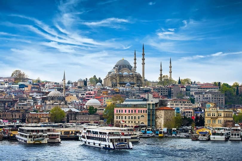 تركيا تستقبل 23 مليون سائح في أول 7 أشهر من 2022 بزيادة 128% عن نفس الفترة في 2021