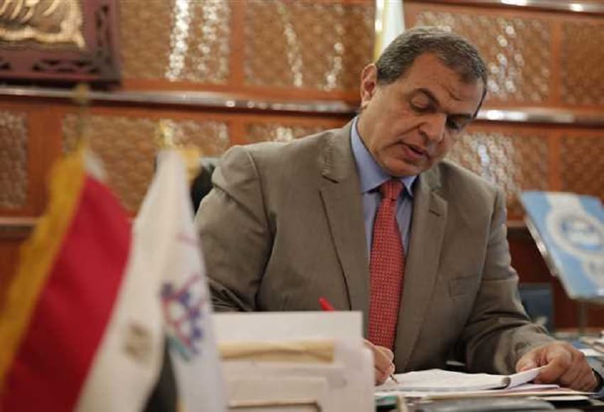 صرف 203 ملايين جنيه إعانة طوارئ للعاملين في 2900 منشأة سياحية متضررة من كورونا