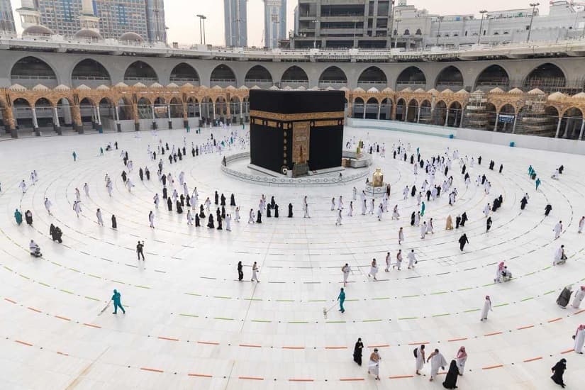 السعودية تفتح التسجيل بالمرحلة الثانية لموسم العمرة عبر تطبيق "اعتمرنا" بدءا من اليوم