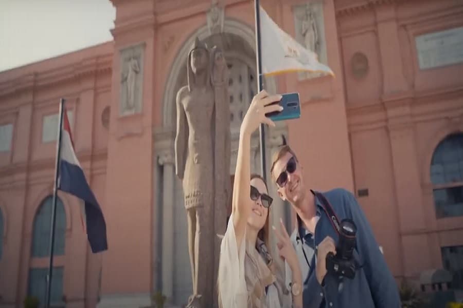 شاهد الفيلم الترويجي (رحلة سائح في مصر) الذي أطلقته وزارة السياحة عالميا