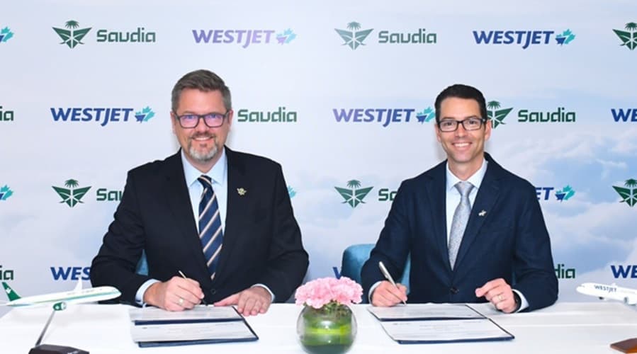 الخطوط السعودية توقع اتفاقية شراكة مع "WestJet" لتسهيل السفر بين كندا والمملكة