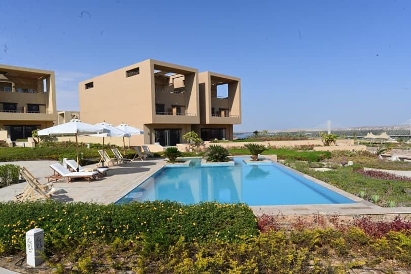 وزير الإسكان يوجه بتسويق مشروع الوحدات الفندقية والسياحة العلاجية بأسوان الجديدة