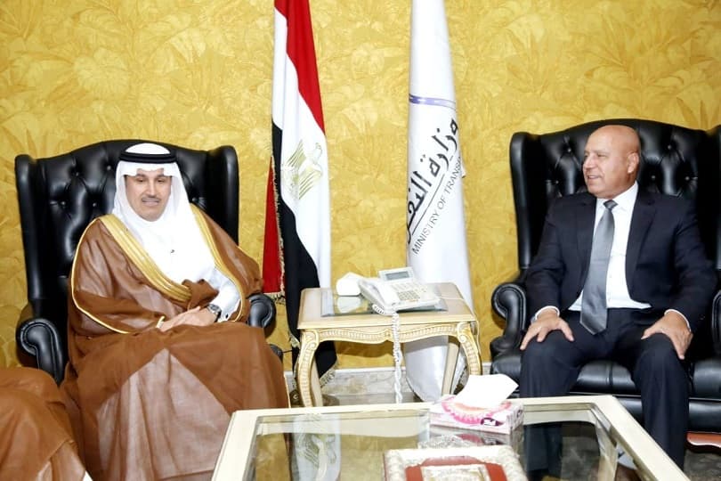وزير النقل يلتقي نظيره السعودي لبحث التعاون في مجال سياحة اليخوت وسفن الكروز