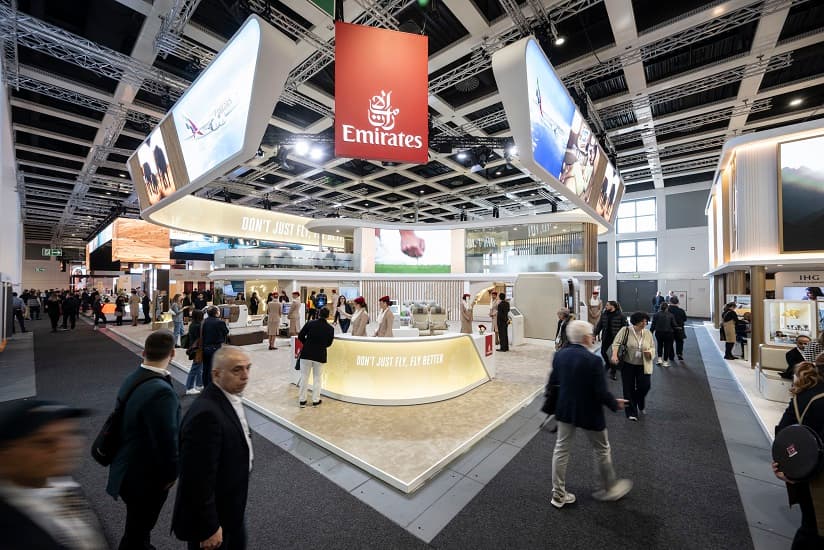 طيران الإمارات تبرم 8 اتفاقيات خلال بورصة برلين السياحية ITB 2024.. تفاصيل