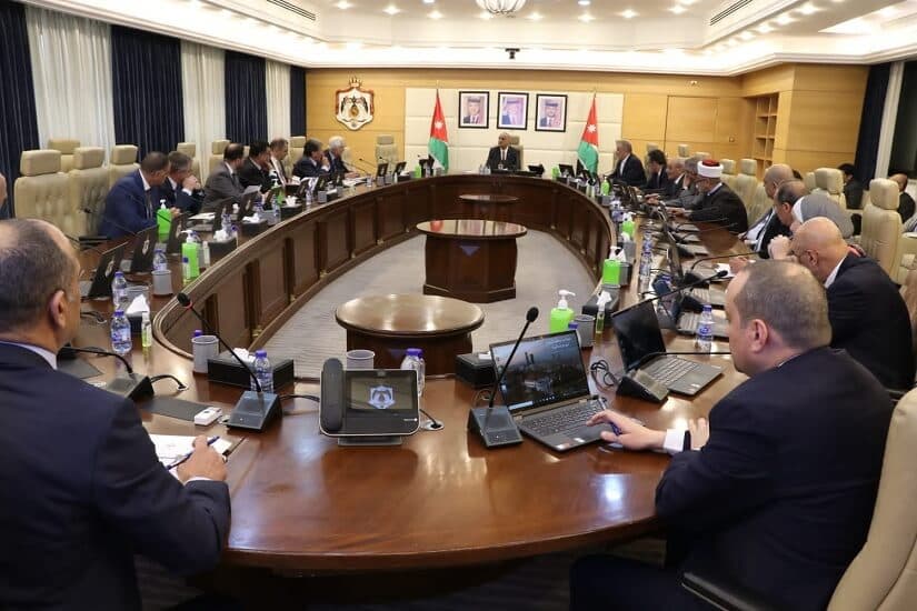 الأردن: مد إعفاء تذاكر السفر للطائرات المغادرة مطار الملك حسين من الضريبة الخاصة 3 سنوات