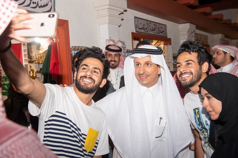 أحمد الخطيب: السعودية تستأنف السياحة الداخلية نهاية شوال..والبداية مع برامج الصيف