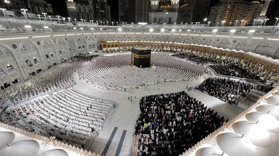 تعرف على مزايا منصة "نسك عمرة" لخدمة المعتمرين وزوار المملكة