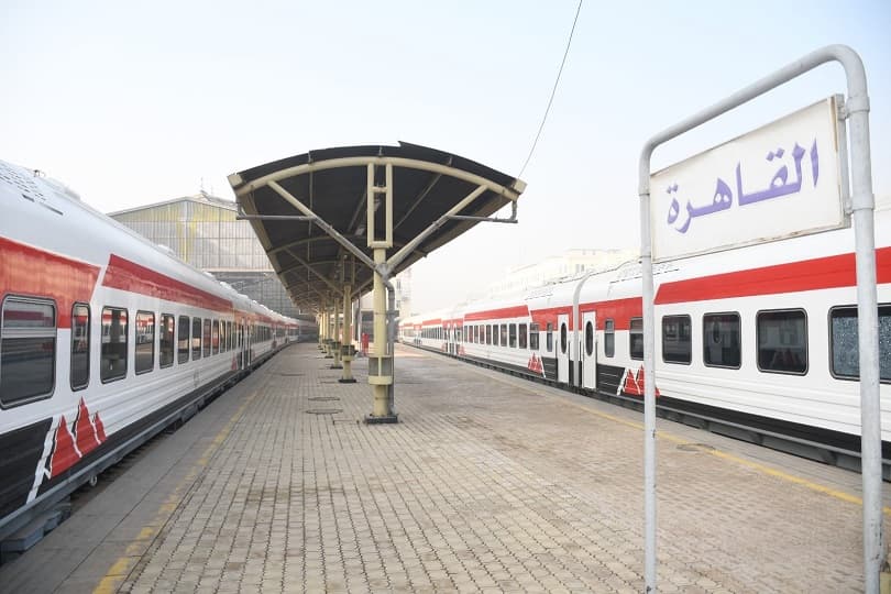بدء تشغيل قطارات نوم وأخرى مكيفة بين القاهرة ومرسى مطروح استعدادا لموسم الصيف.. مواعيد