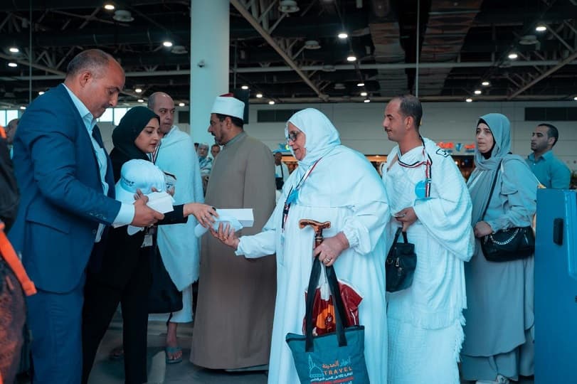 مصر للطيران تبدأ اليوم جسرها الجوي إلى جدة لنقل 4933 حاجا اليوم وغدا بموسم حج 1447هـ-2026م