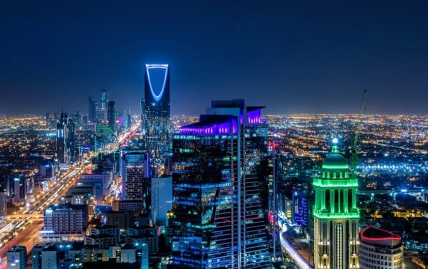 موسم "صيف السعودية 2025" يسجل 32 مليون سائح بزيادة 26%.. والإنفاق 53.2 مليار ريال