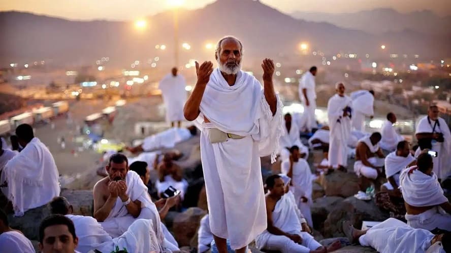 انطلاق حجز باقات الحج لموسم 1446هـ-2025م عبر منصة "نسك حج" بدءا من 9 فبراير الجاري