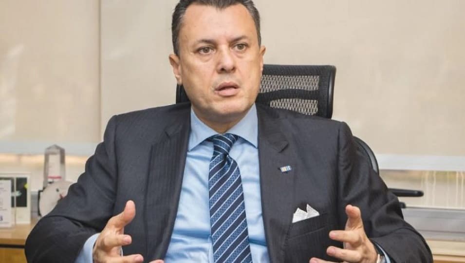 أحمد عيسى طه وزيرا للسياحة والآثار خلفا للعناني.. تعرف على سيرته الذاتية