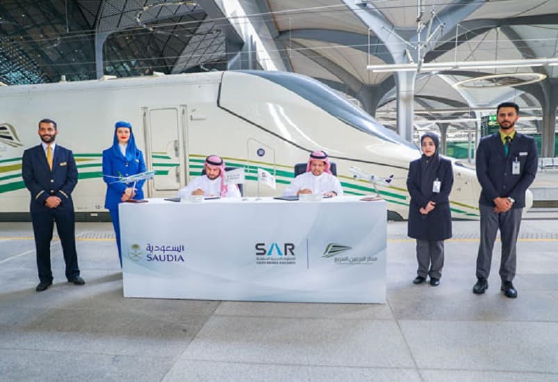 الخطوط السعودية و"سار" توقعان اتفاقية لتقديم أسعار خاصة على تذاكر قطار الحرمين السريع