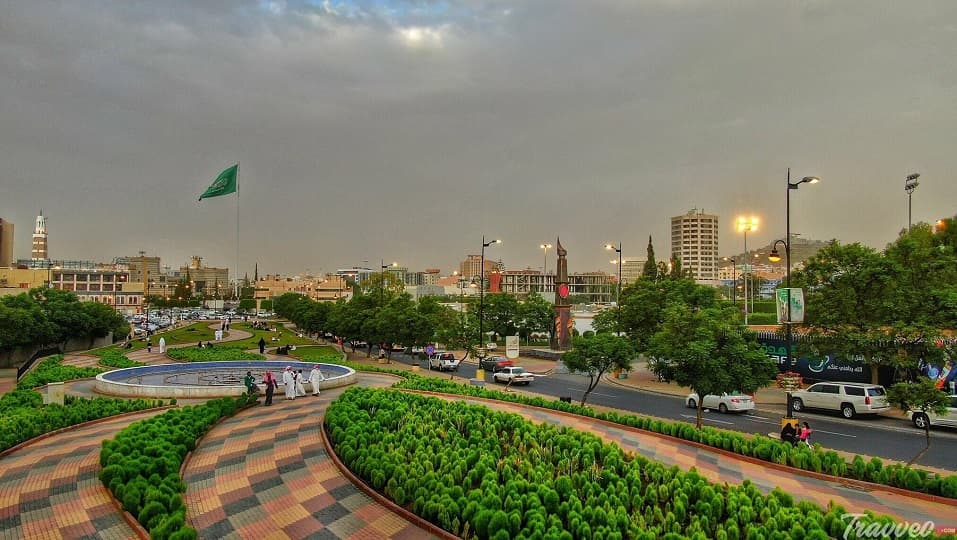 "السياحة" السعودية تطرح الفرص الاستثمارية في 4 وجهات سياحية بالمملكة