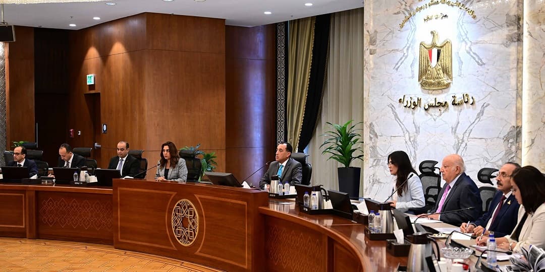 رئيس الوزراء يوجه بإعداد الدارسات للمشروعات المقترحة للاستفادة سياحيا من مسار العائلة المقدسة