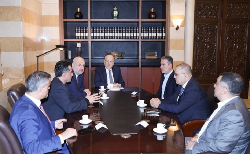 لبنان: إجراءات عاجلة لتخفيف الزحام بمطار رفيق الحريري في بيروت مع استقبال 36 ألف راكب يوميا