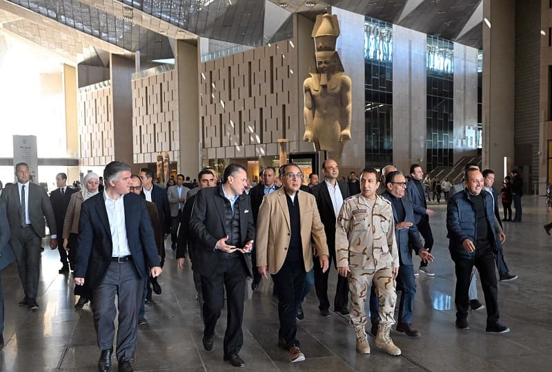 رئيس الوزراء يتفقد المتحف المصري الكبير.. الانتهاء من المشروع آخر فبراير ليكون جاهزا للافتتاح
