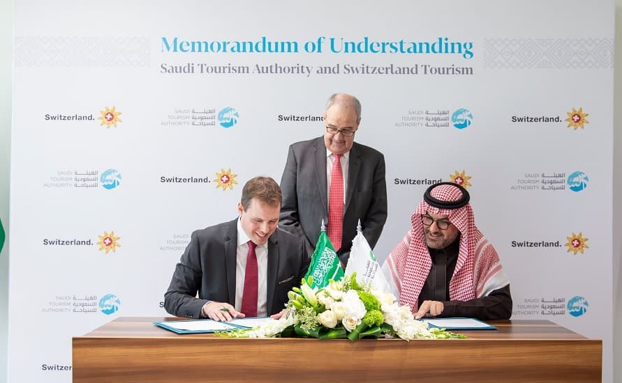 السعودية توقع مذكرة تفاهم مع سويسرا للتعاون والترويج السياحي المشترك للبلدين وزيادة زوار المملكة