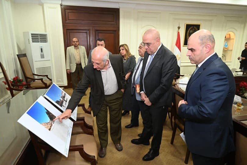 "الإسكان" تستعرض التصميمات الداخلية للفنادق والنزل البيئي بموقع التجلي الأعظم بسانت كاترين