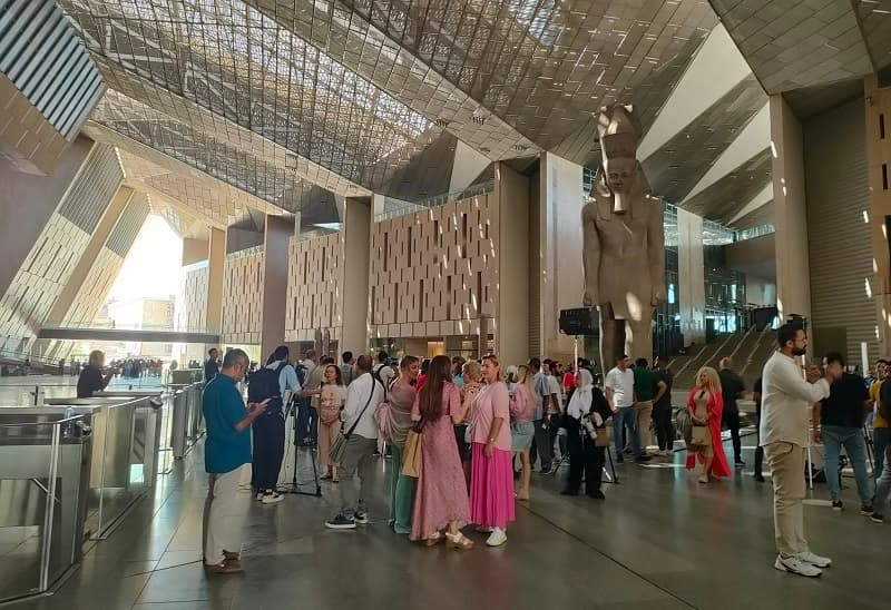 صحف أمريكية وبريطانية تختار الأقصر والمتحف المصري الكبير ضمن أفضل 50 وجهة وموقعا سياحيا عالميا (تفاصيل)