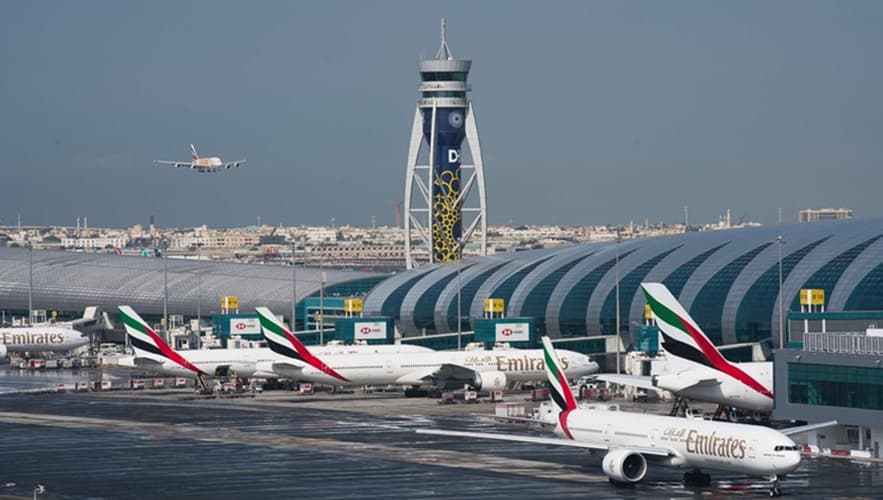 مطارات الإمارات تستقبل 102.9 مليون مسافر خلال أول 8 شهور من 2025 بزيادة 5.3%