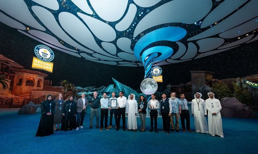 "سي وورلد أبوظبي" تدخل "جينيس" كأكبر مدينة ترفيهية داخلية للأحياء البحرية في العالم