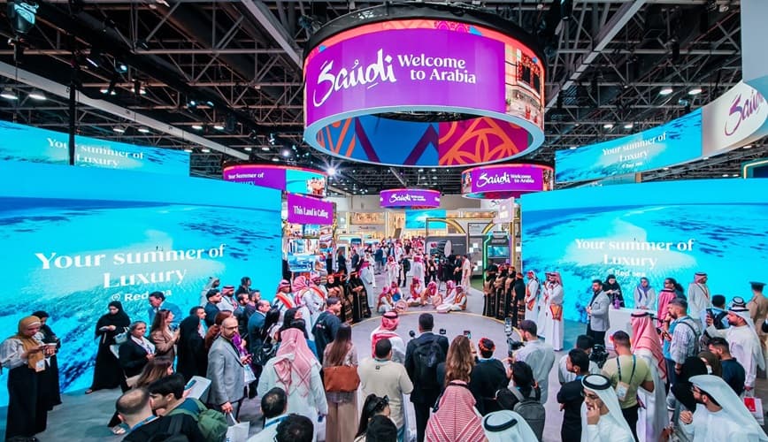 السعودية تستعرض صيفها السياحي بمشاركة 51 جهة في معرض ATM بدبي 2025