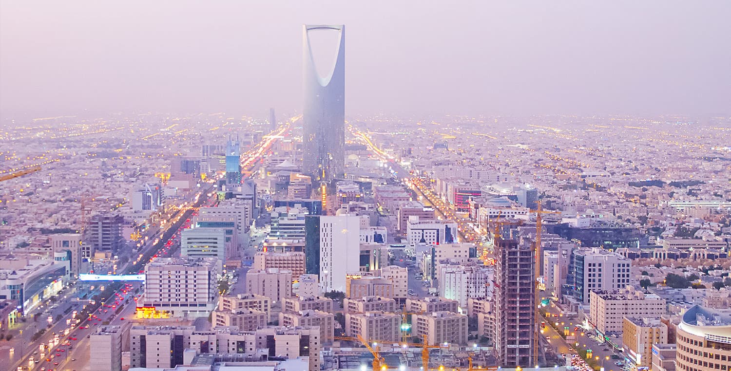 وزارة الخارجية توضح أوضاع المصريين العالقين بالسعودية والمعتمرين المنتهية تأشيراتهم