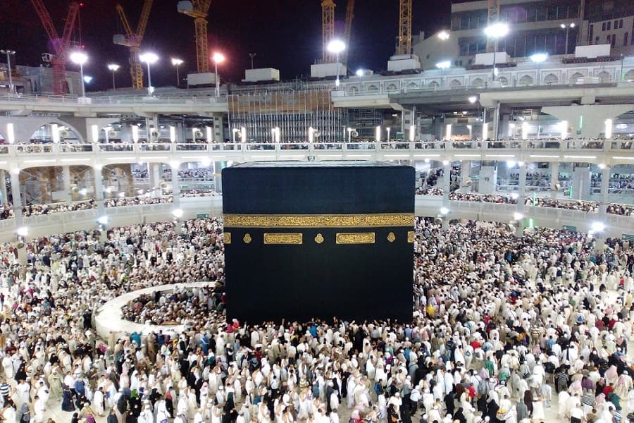 السعودية تتجه لقصر موسم الحج على حجاج الداخل وتمثيل محدود لبعثات الدول