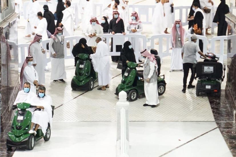 رئاسة شئون الحرمين: 66 ألف معتمر استفادوا من خدمة العربات بالمسجد الحرام عبر "تنقل"