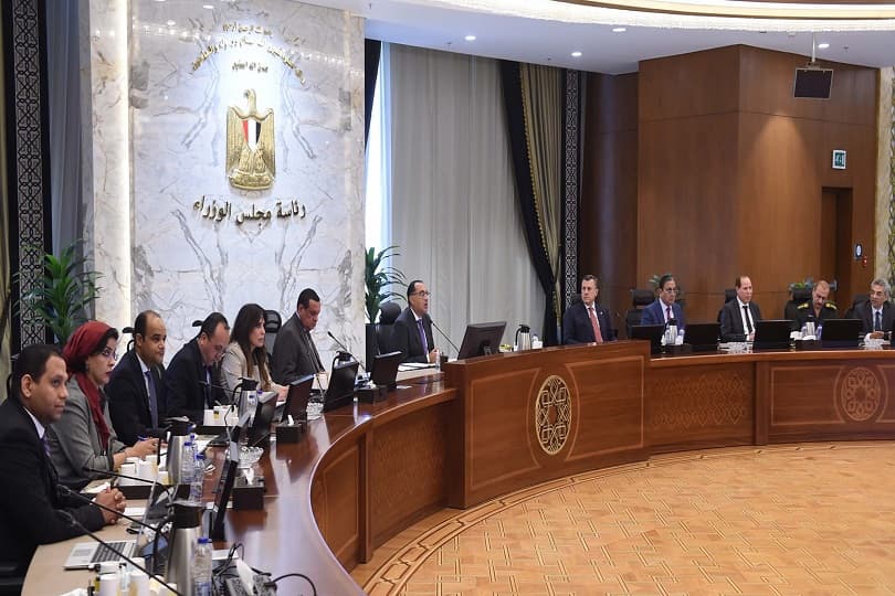 رئيس الوزراء يتابع تطوير المتحف اليوناني الروماني والمنطقة المحيطة به في الإسكندرية