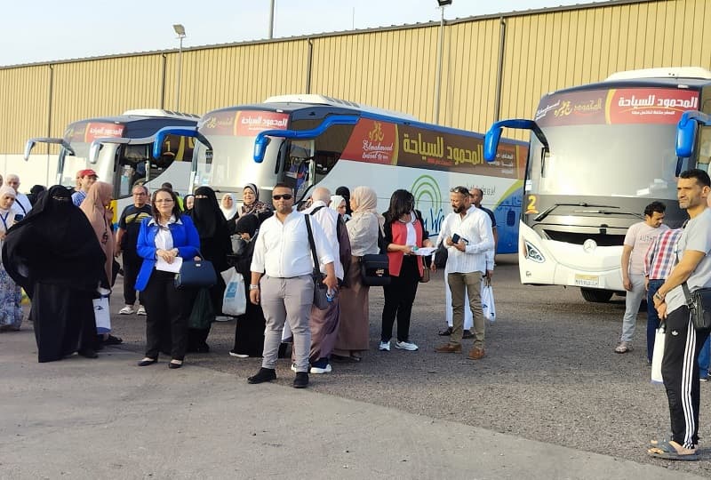 "السياحة" تطلق منظومة إلكترونية لتتبع حافلات نقل حجاج السياحة البري خارج الحدود المصرية