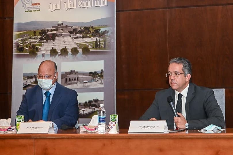 العناني يتابع اللمسات النهائية لانطلاق موكب المومياوات الملكية الأيام المقبلة